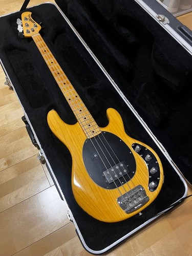 Musicman stingray4 usa 2002 - musicman,