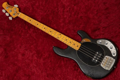 Ernie ball music man - ball, stingray
